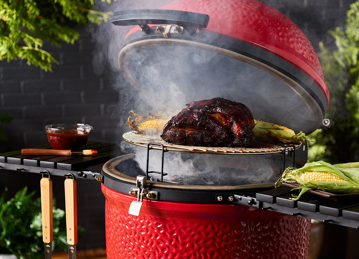 Classic Joe® Series III Grill with Soapstone and Cover
